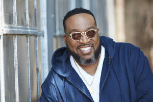 Marvin_Sapp_0810-PhotoCreditChristianLantry.jpg