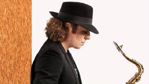 boneyjames2.jpg